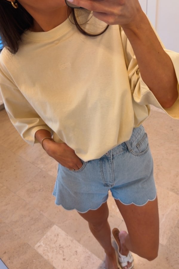 FLEUR SHORT