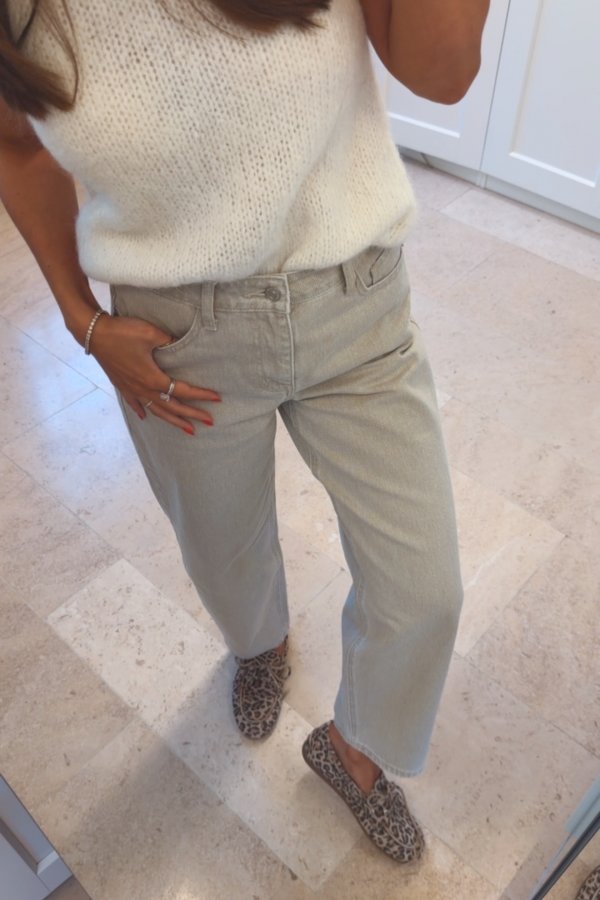 BONY BARREL JEANS