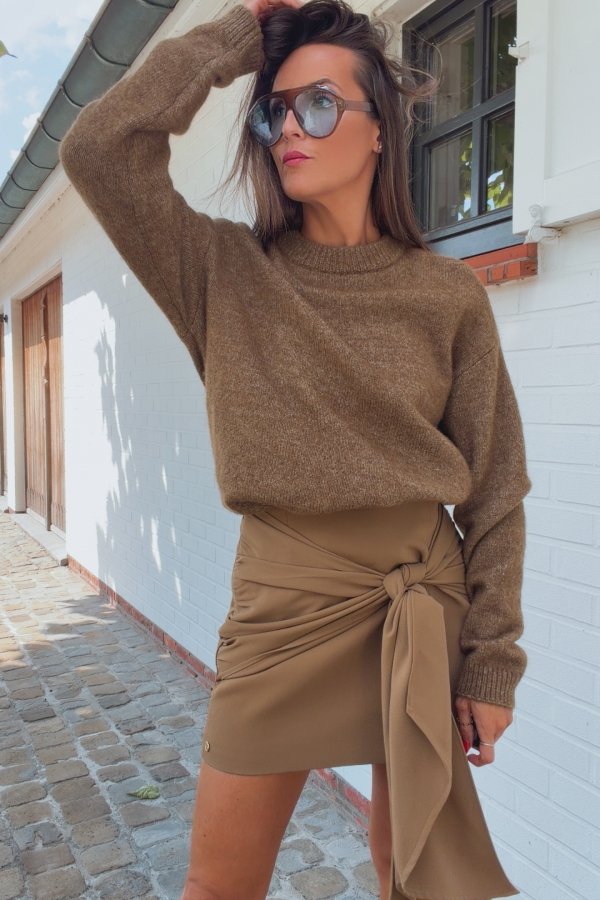 ELINA KNIT