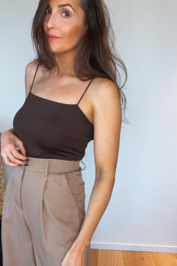 BAISY BROWN TOP